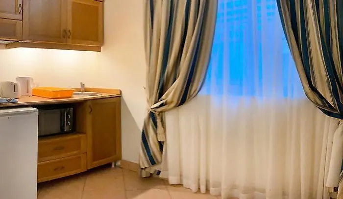 מלון Kennedy Nova