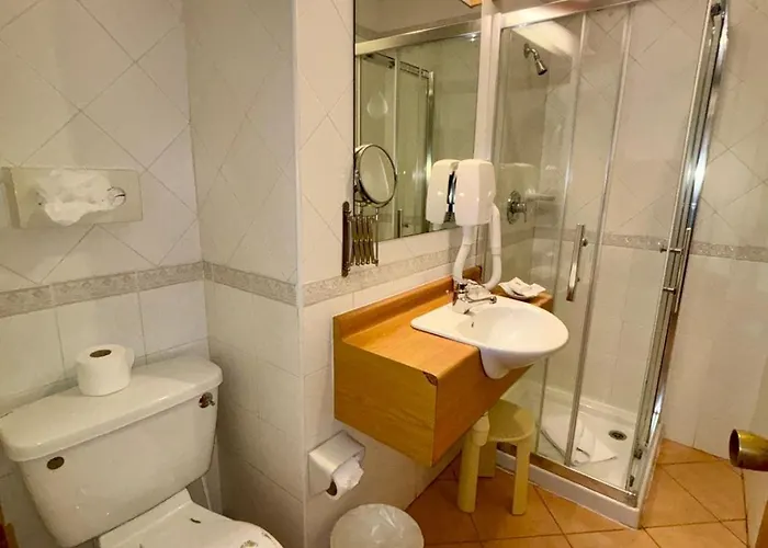 מלון Kennedy Nova Gzira