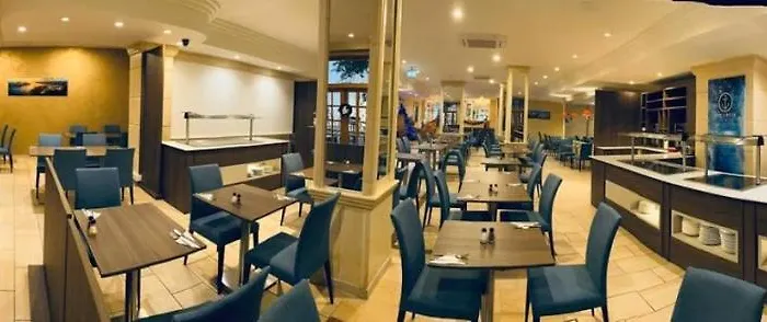 Kennedy Nova מלון Gzira