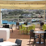 肯尼迪诺瓦酒店 Gzira