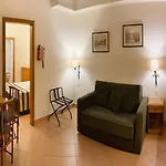 Kennedy Nova Hotel 4*