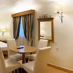 Kennedy Nova 4*