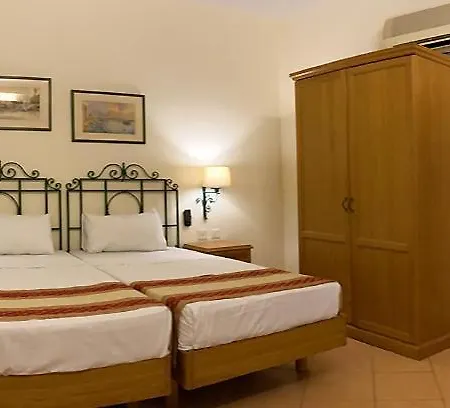 Kennedy Nova 4* Gzira