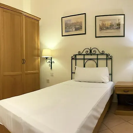 Hotel Kennedy Nova 4*