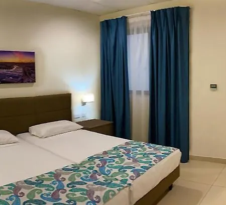 Kennedy Nova Hotel 4*