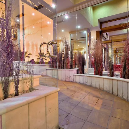 Отель Kennedy Nova 4*