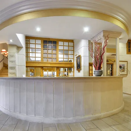 ケネディ ノヴァ ホテル