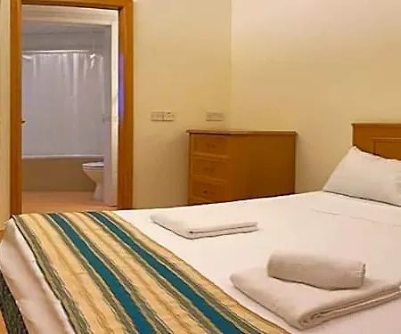 Kennedy Nova 4* Gzira