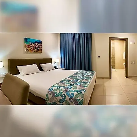 Hotel Kennedy Nova 4*