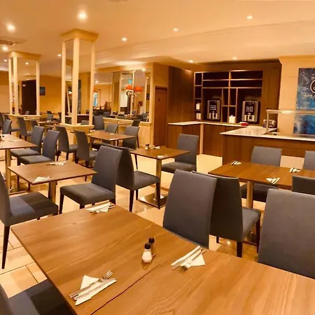 Kennedy Nova Hotel 4*