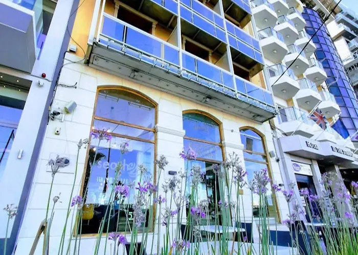 Kennedy Nova Hotel 4*