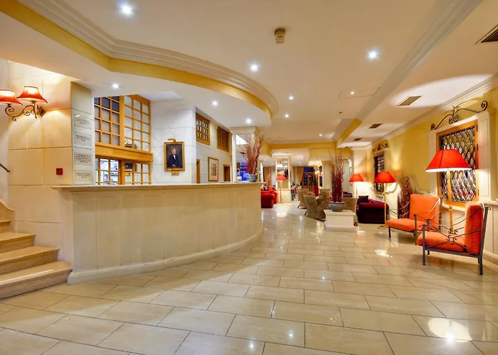 Kennedy Nova Hotel 4*