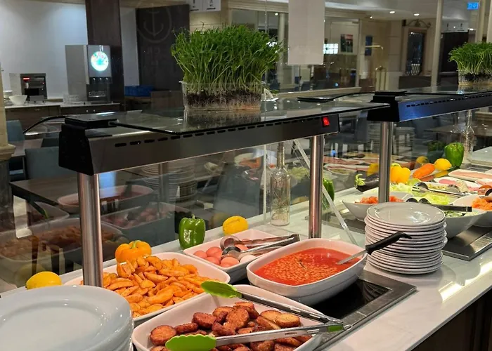 Kennedy Nova Hotel 4*